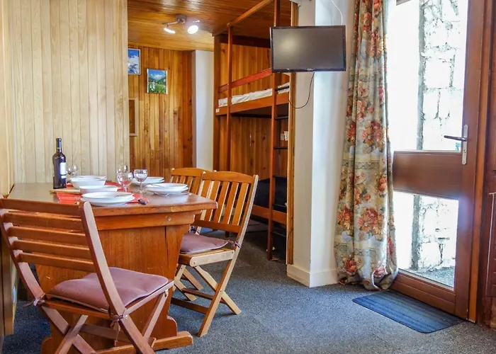 Apartamento Le 2100 A Et B - Lavachet-7 By Interhome